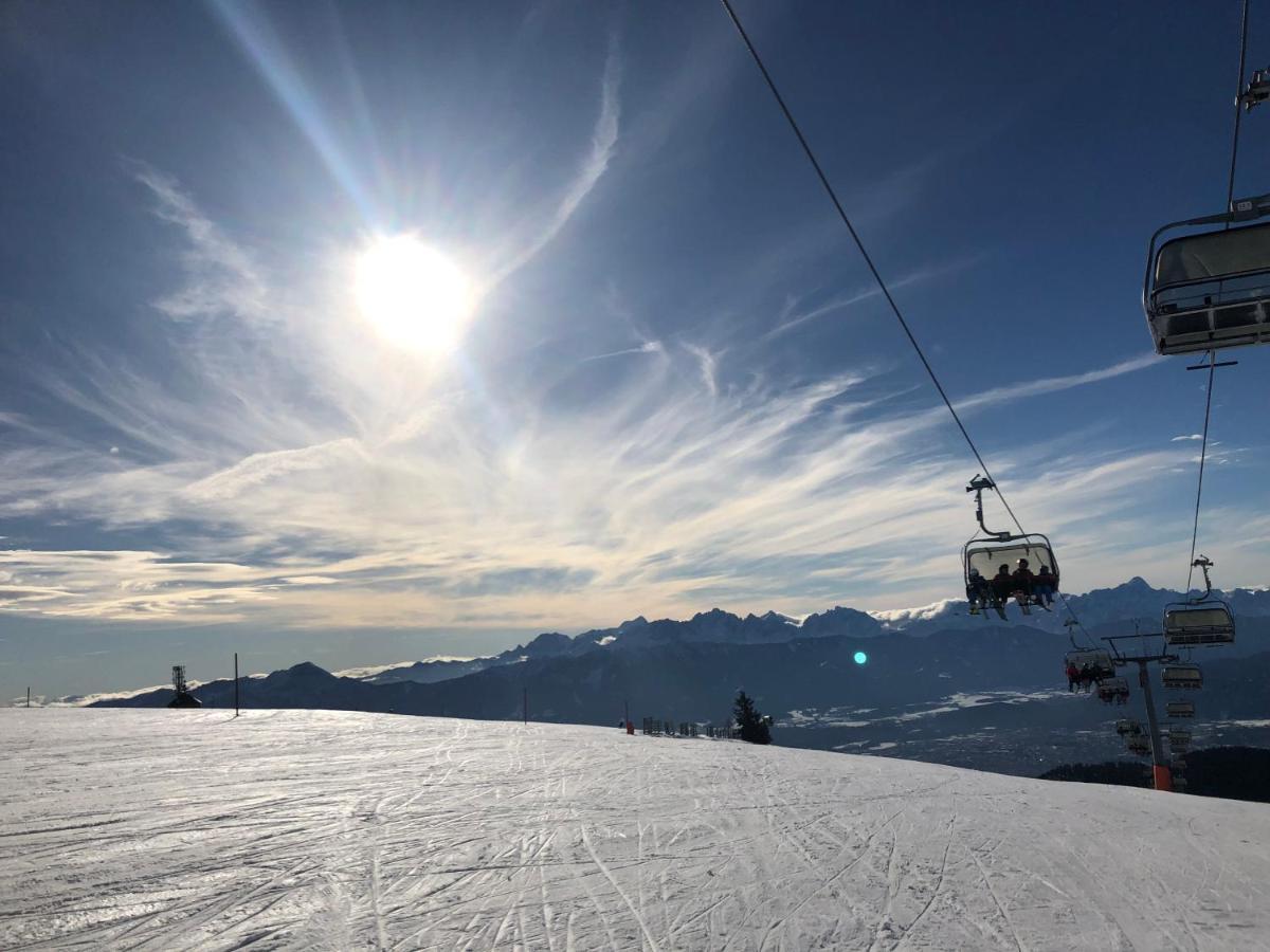 Familienapartment Sonne Und Schnee Kanzelhohe Exteriör bild